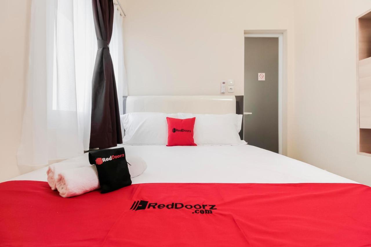 Reddoorz Near Soekarno Hatta Airport Ξενοδοχείο Τάνγκερανγκ Εξωτερικό φωτογραφία