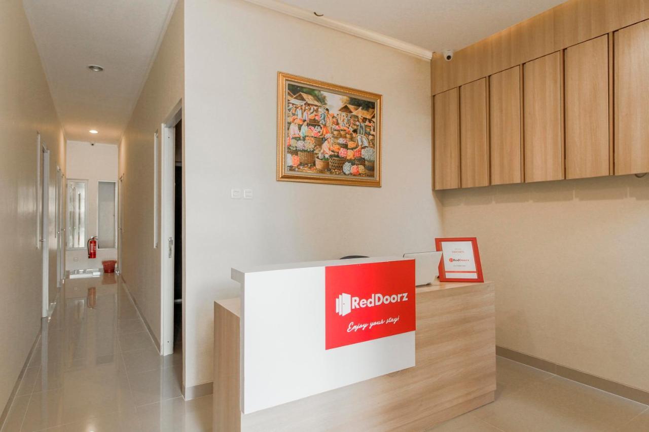 Reddoorz Near Soekarno Hatta Airport Ξενοδοχείο Τάνγκερανγκ Εξωτερικό φωτογραφία